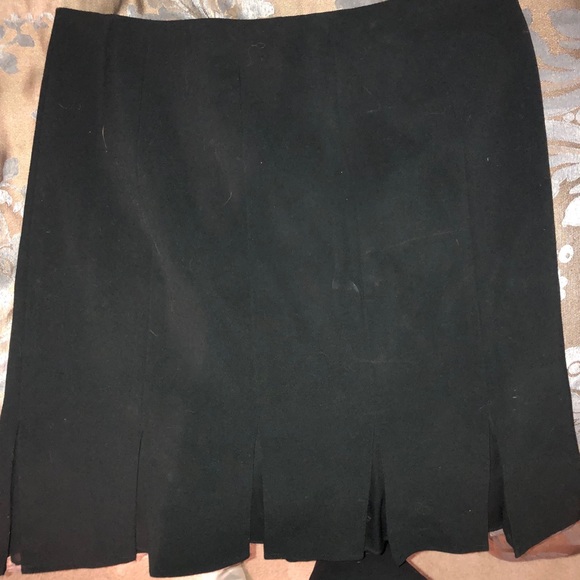 TapeMeasure-Anthropologie Woman Skirt. - Picture 1 of 1